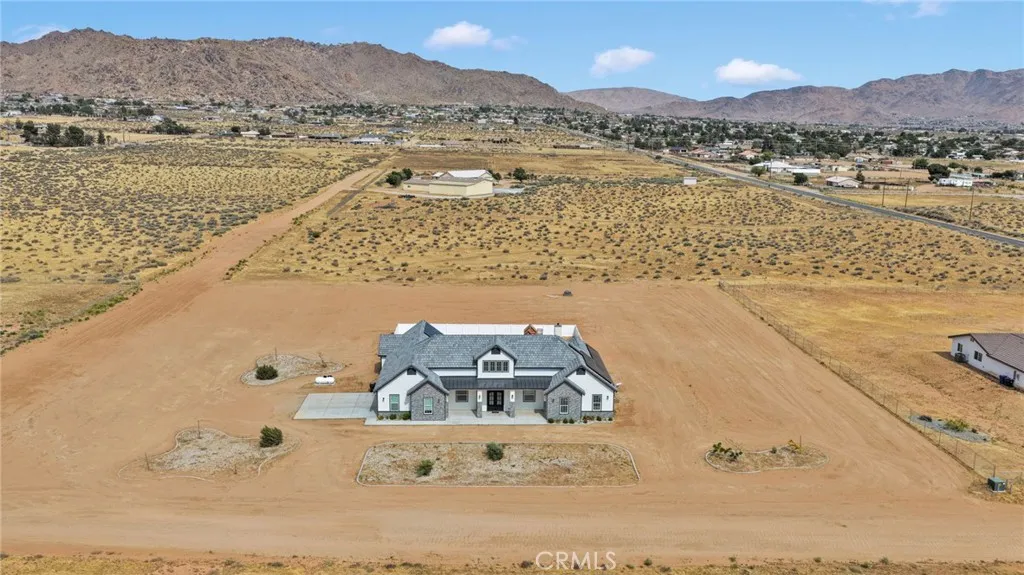 Additional image 94 of 16979 Nanticoke Rd, Apple Valley, CA 92307