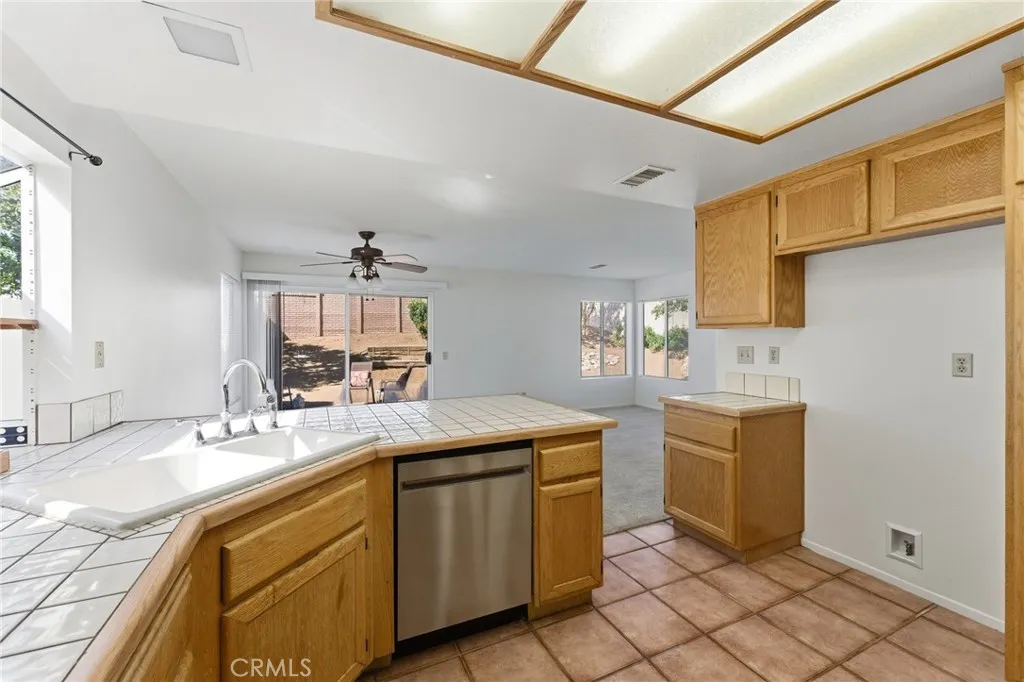 Additional image 16 of 35124 Willow Springs Drive, Yucaipa, CA 92399