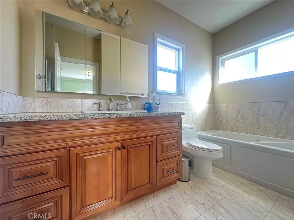 Additional image 20 of 58 S Altadena Dr, Pasadena, CA 91107