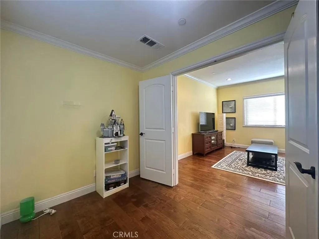 Additional image 7 of 58 S Altadena Dr, Pasadena, CA 91107