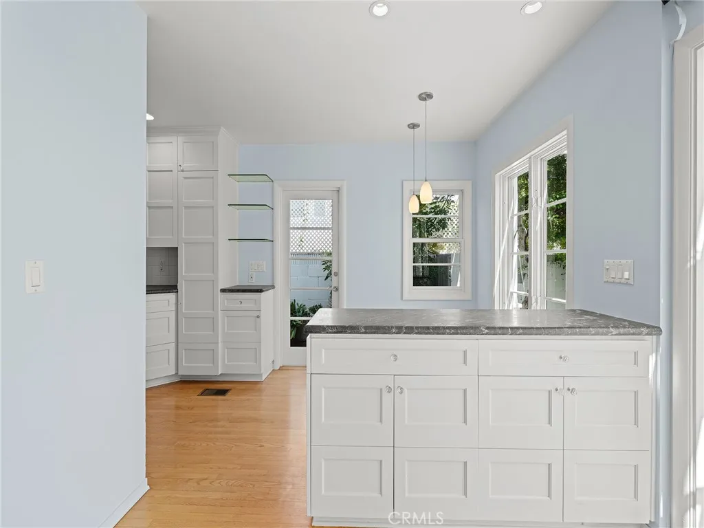 Additional image 11 of 2108 Grandview Avenue, Manhattan Beach, CA 90266