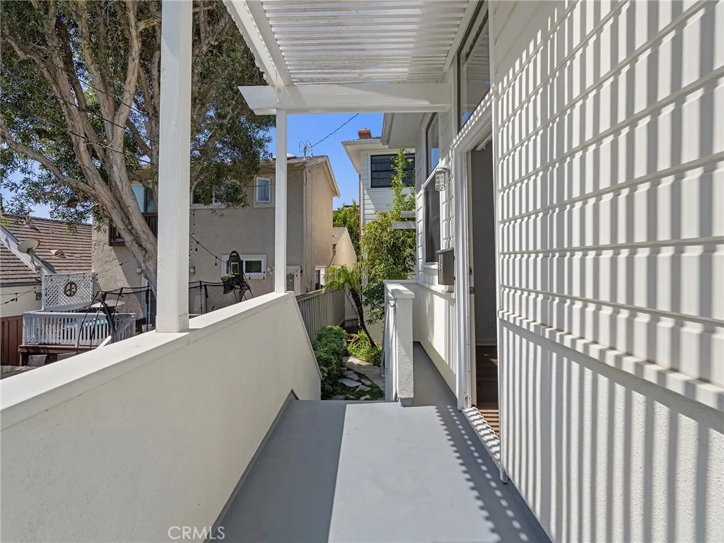 Additional image 101 of 2108 Grandview Avenue, Manhattan Beach, CA 90266
