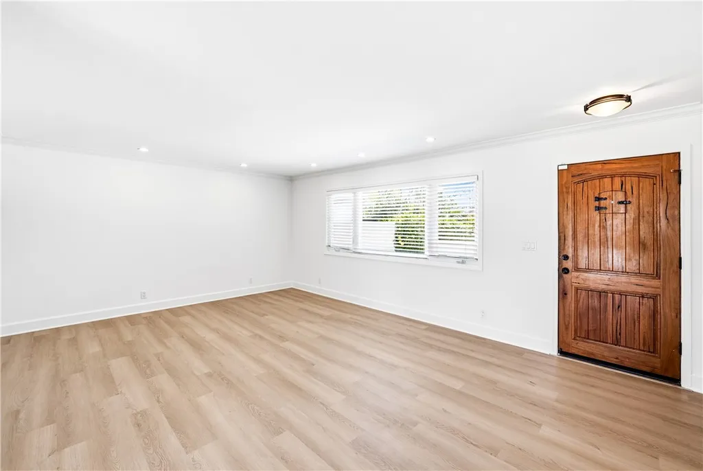 Additional image 5 of 5541 Tangiers Dr, Huntington Beach, CA 92647