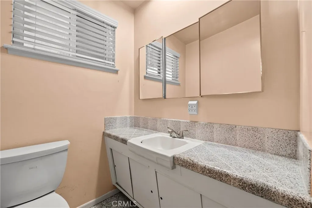 Additional image 16 of 19800 Citronia Street, Chatsworth, CA 91311