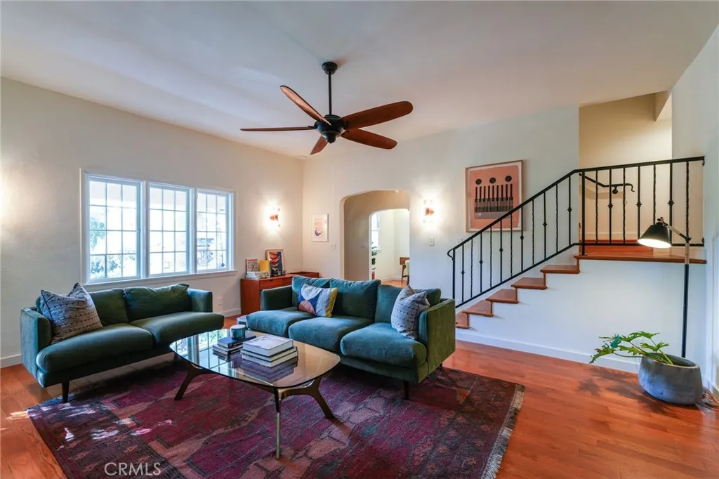 Additional image 16 of 371 E Claremont St, Pasadena, CA 91104