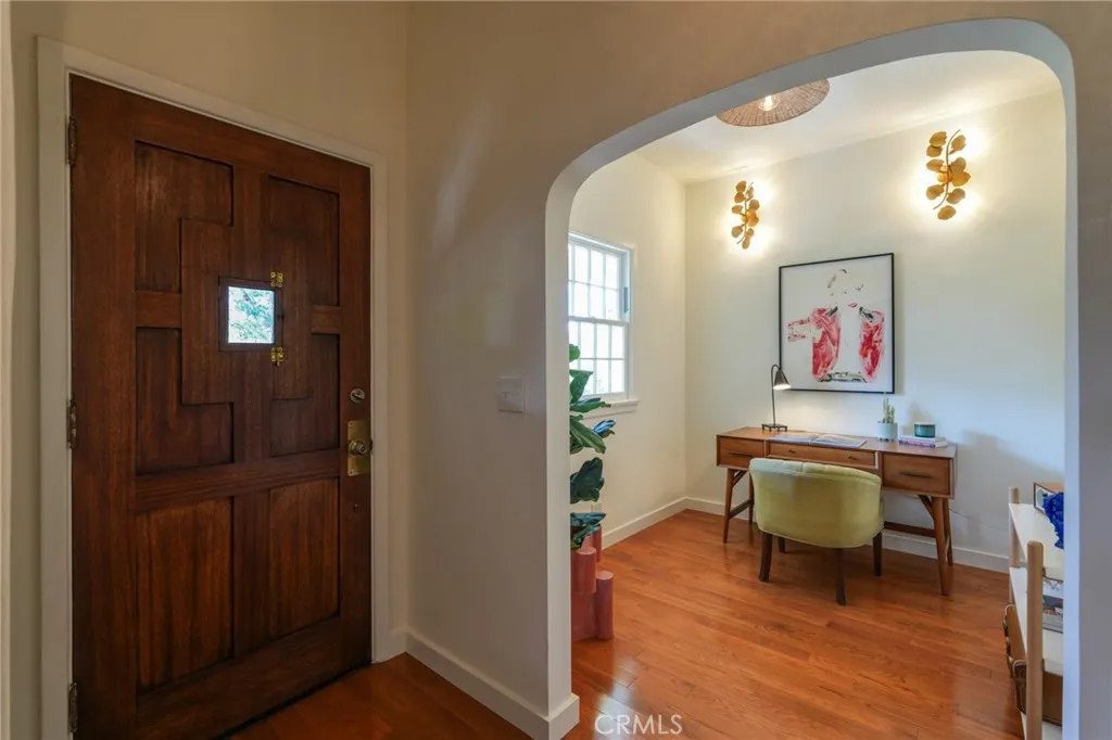 Additional image 85 of 371 E Claremont St, Pasadena, CA 91104