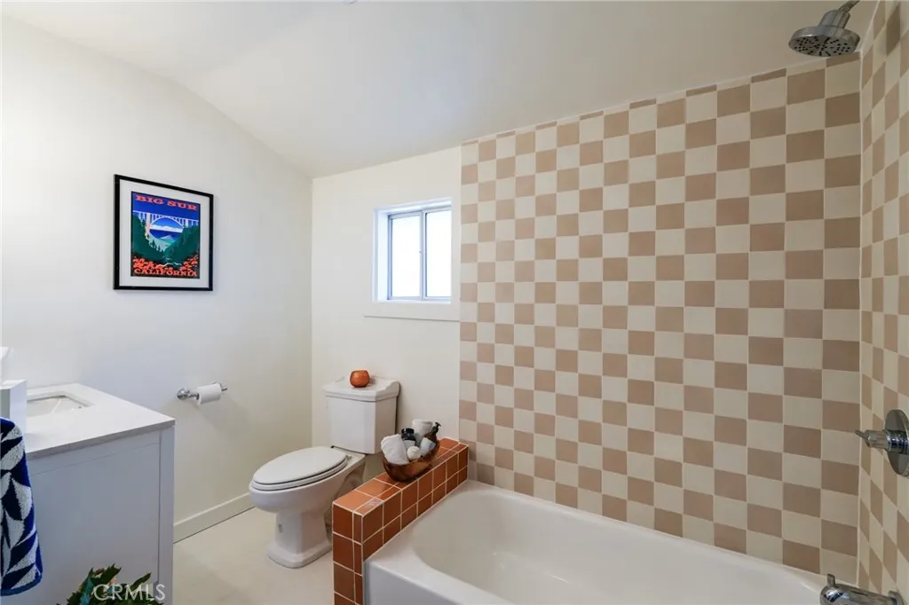 Additional image 38 of 371 E Claremont St, Pasadena, CA 91104