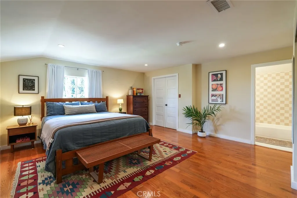 Additional image 36 of 371 E Claremont St, Pasadena, CA 91104