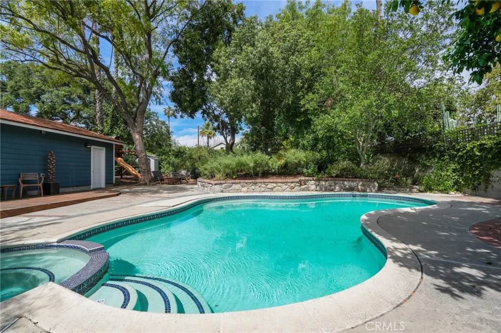 Additional image 126 of 371 E Claremont St, Pasadena, CA 91104