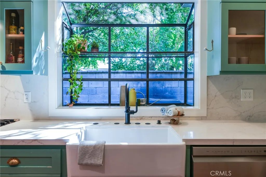 Additional image 24 of 371 E Claremont St, Pasadena, CA 91104