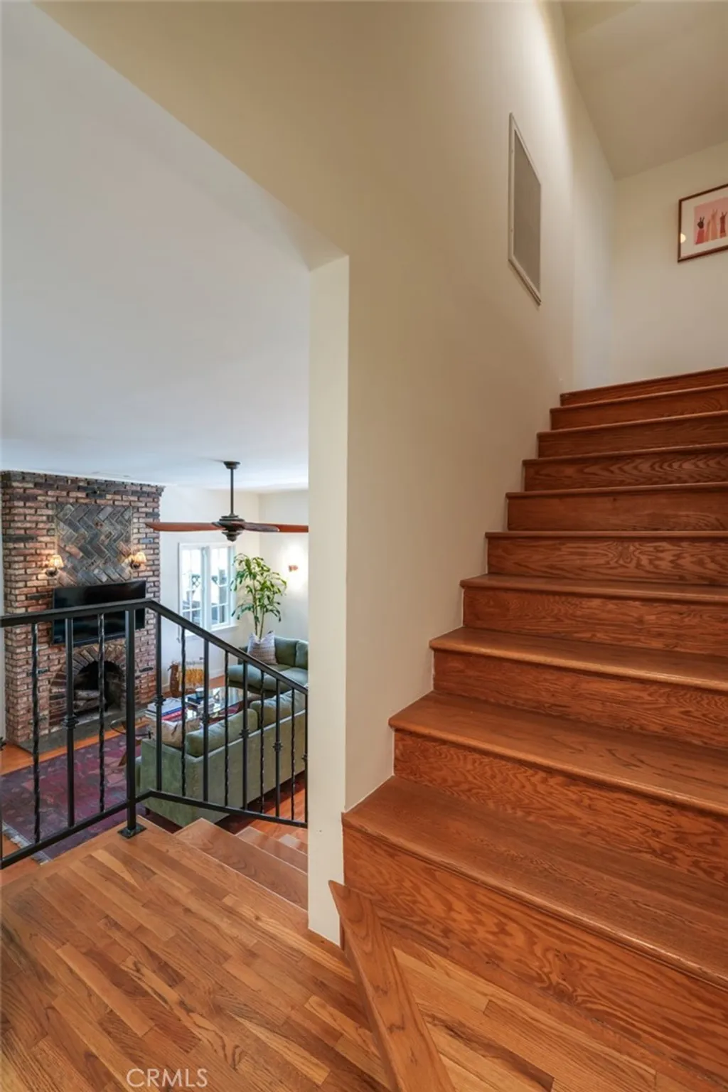 Additional image 18 of 371 E Claremont St, Pasadena, CA 91104