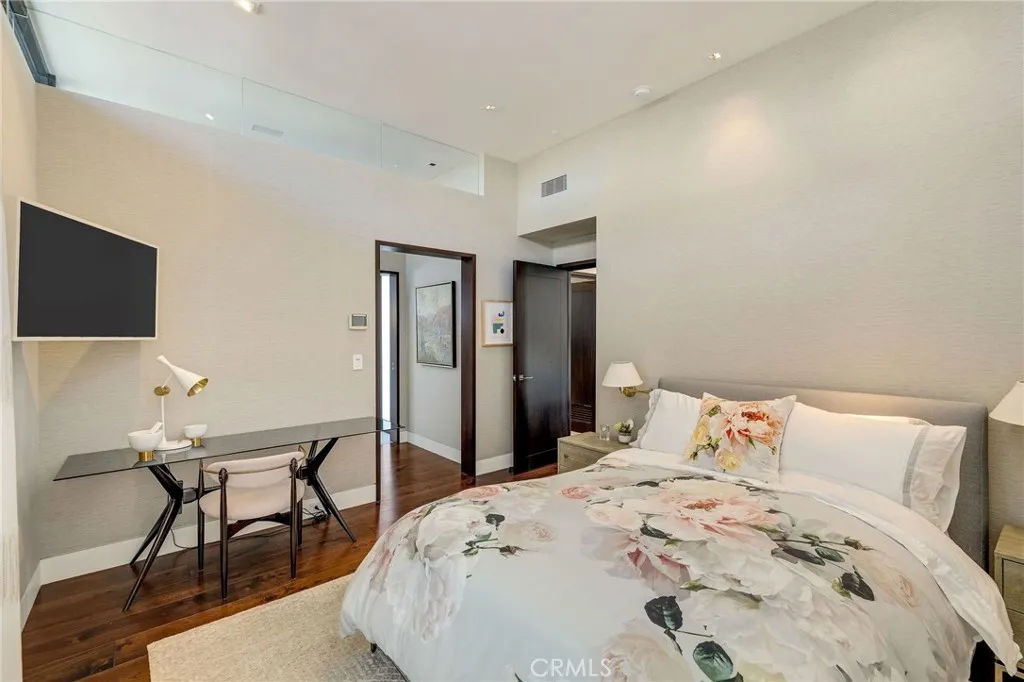 Additional image 96 of 1204 The Strand, Manhattan Beach, CA 90266