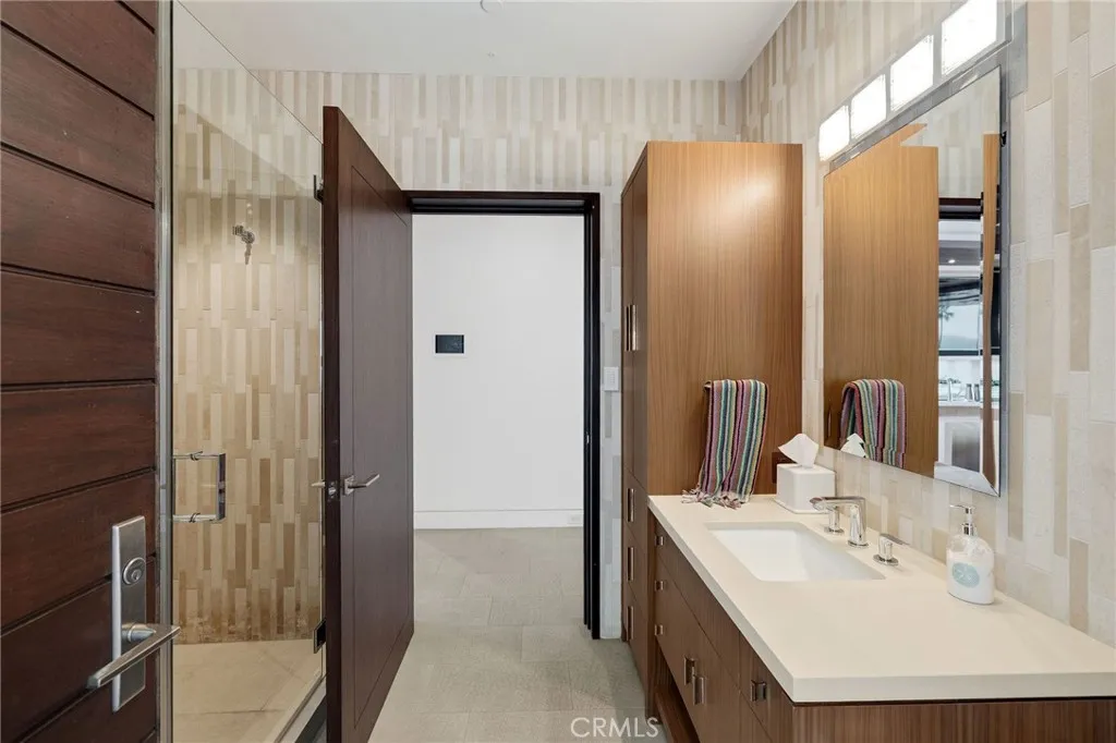 Additional image 99 of 1204 The Strand, Manhattan Beach, CA 90266