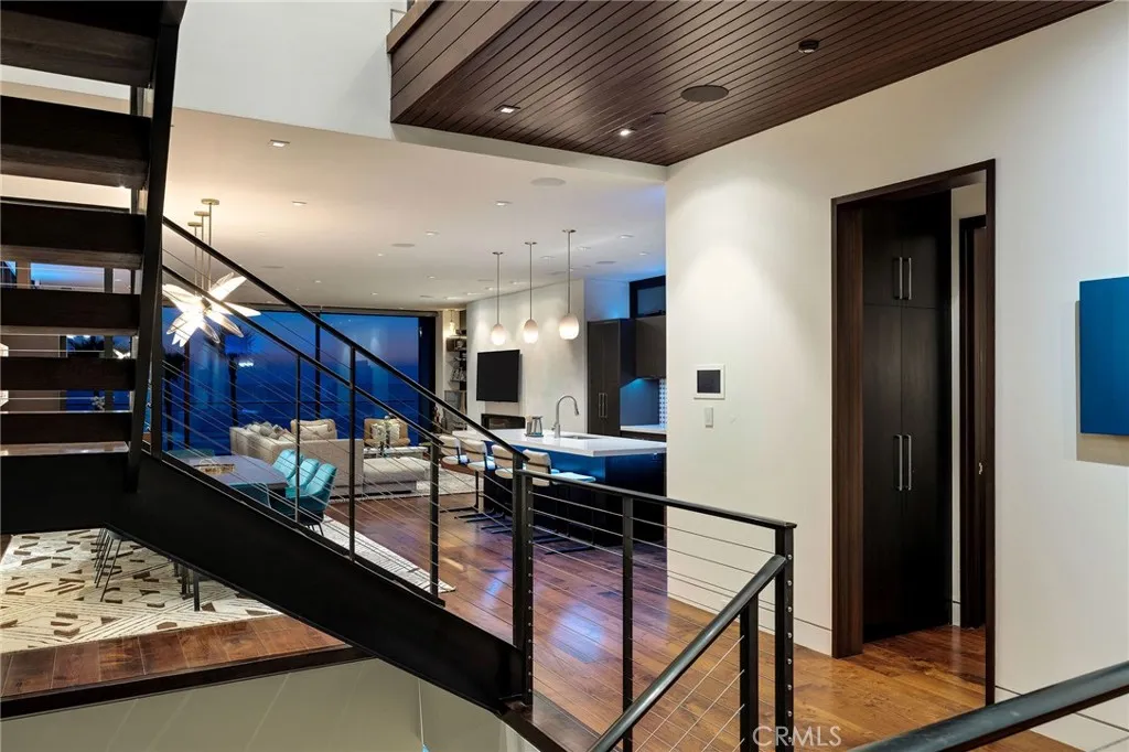 Additional image 91 of 1204 The Strand, Manhattan Beach, CA 90266