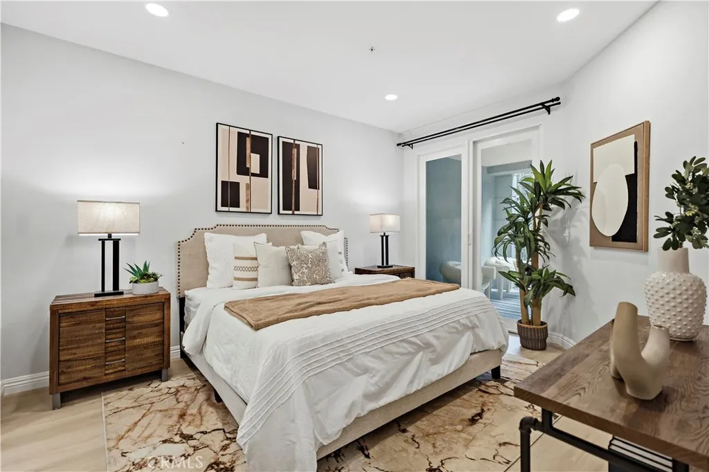 Additional image 6 of 2253 Martin 106#, Irvine, CA 92612