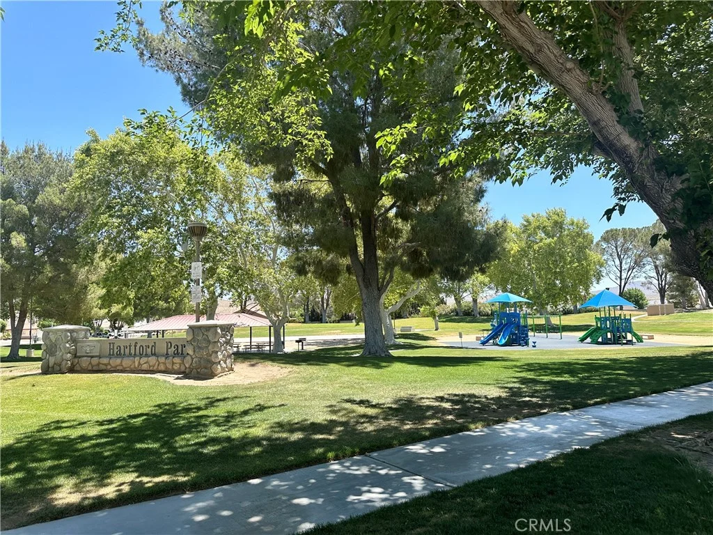 26784 Sheffield Lane, Helendale, CA 92342