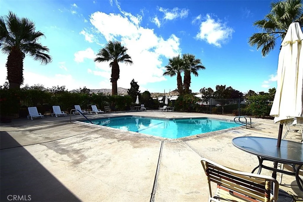54999 Martinez Trail Unit 13, Yucca Valley, CA 92284