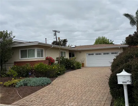 1424 Mariners Drive, Newport Beach, CA MLS: GD25087675