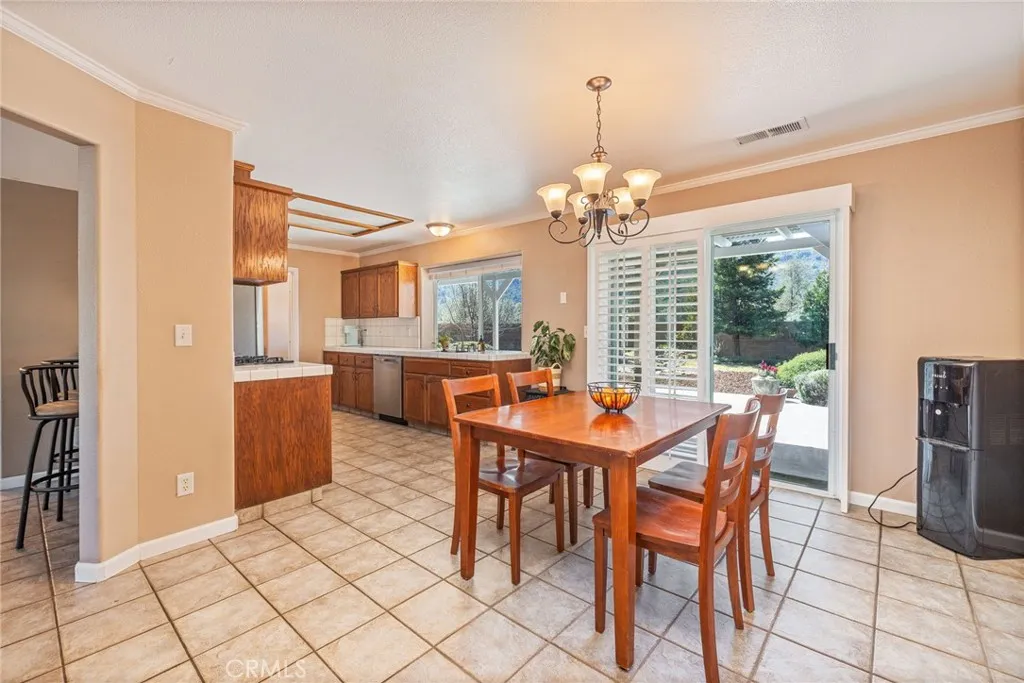 Additional image 92 of 38778 Goldenrod Ln, Oakhurst, CA 93644