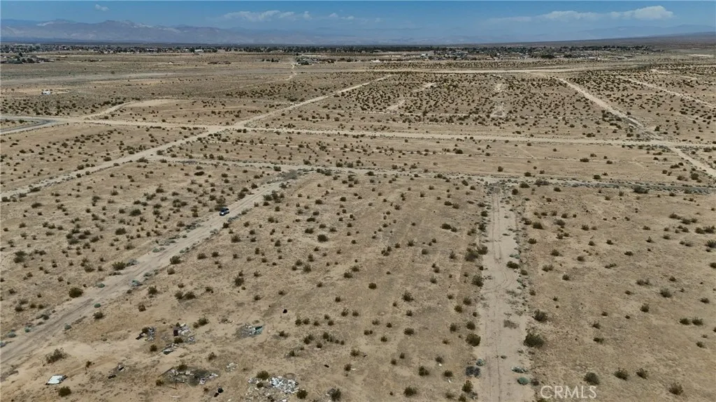 Additional image 15 of 739 106th Street, California City, CA 93505