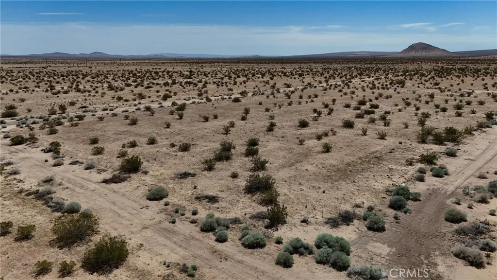 Additional image 9 of 739 106th Street, California City, CA 93505