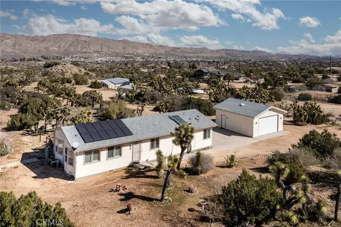 55026 Hoopa Trail, Yucca Valley, CA 92284 - MLS#: JT24042310