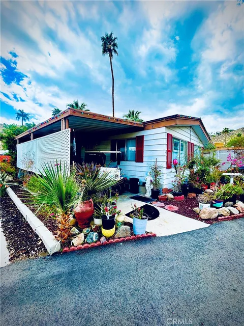35 Santa Ana st, Palm Springs, CA MLS: CV25057236