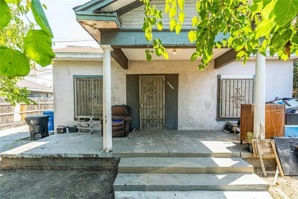 Additional image 9 of 11422 Willowbrook Ave, Los Angeles, CA 90059