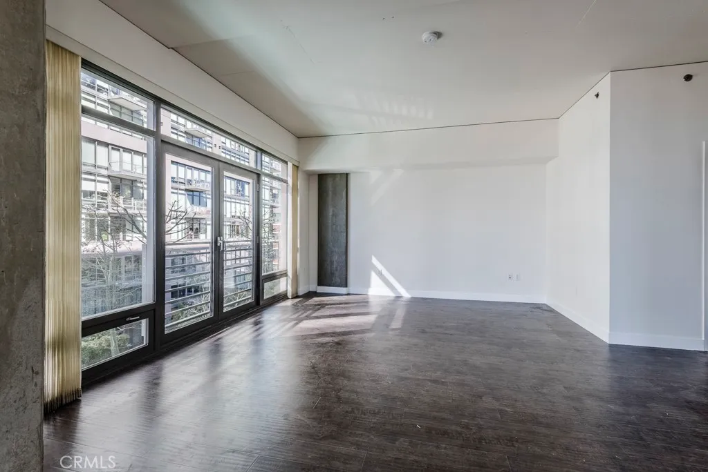 Property image for 1111 S Grand Ave, Los Angeles, CA 90015
