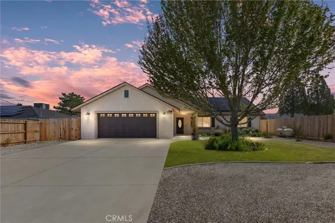 18450 Branding Iron Court, Tehachapi, CA MLS: PI25102428