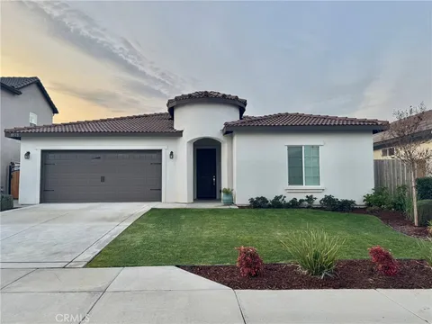 8515 Jean Anne Street, Bakersfield, CA MLS: SW25032248