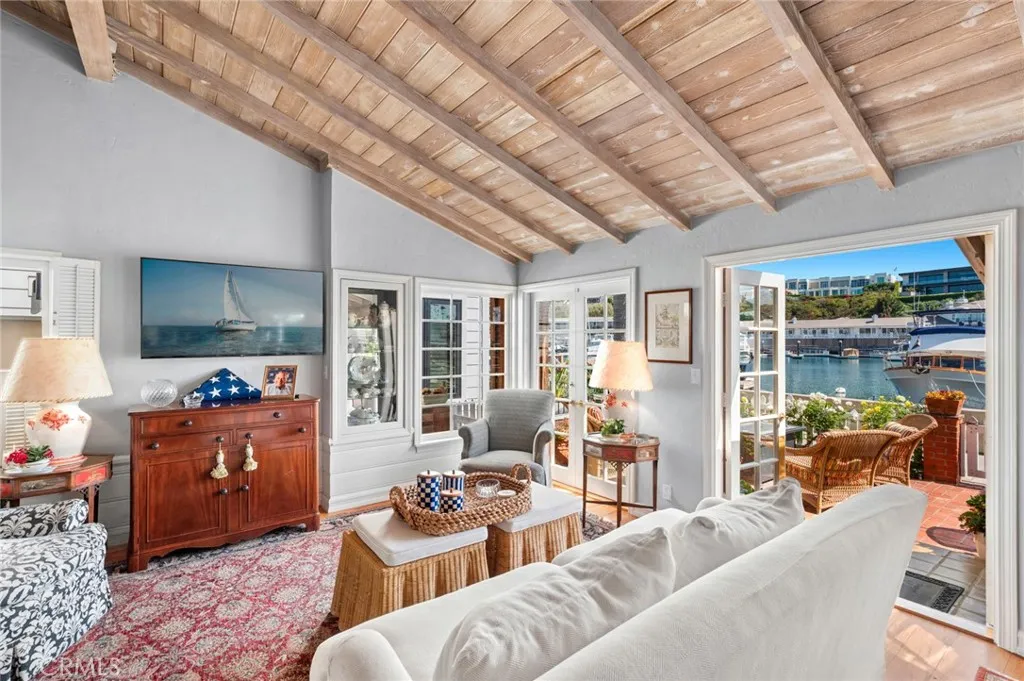 Additional image 49 of 323 E Bay Front, Newport Beach, CA 92662