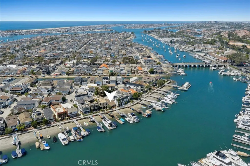 Additional image 35 of 323 E Bay Front, Newport Beach, CA 92662