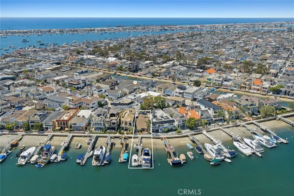 Additional image 2 of 323 E Bay Front, Newport Beach, CA 92662