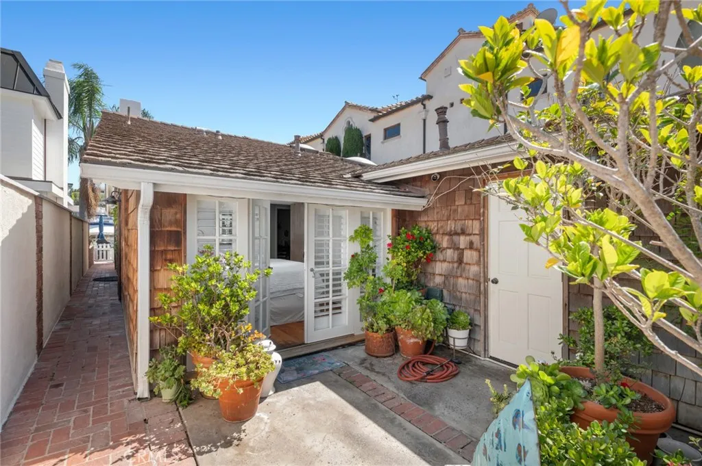 Additional image 64 of 323 E Bay Front, Newport Beach, CA 92662