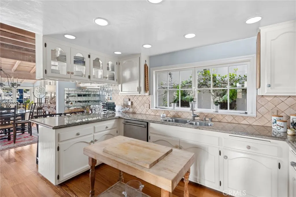 Additional image 59 of 323 E Bay Front, Newport Beach, CA 92662