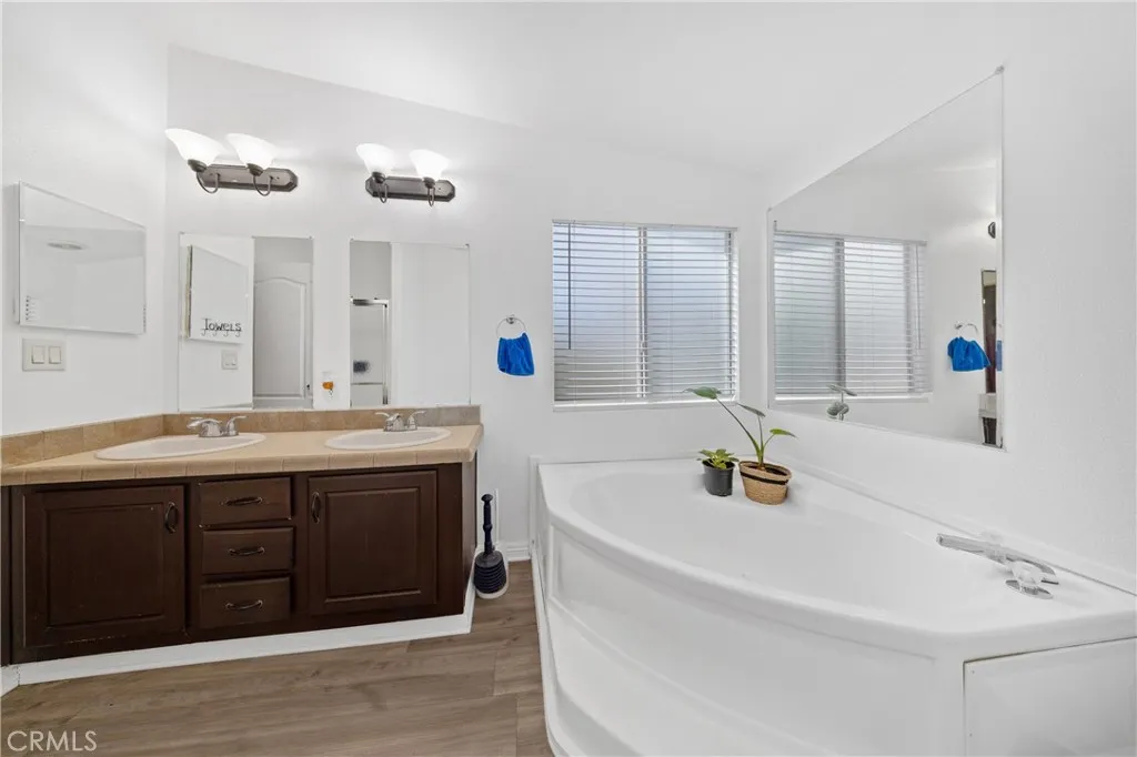 Additional image 16 of 28025 Dakota Dr, Menifee, CA 92587