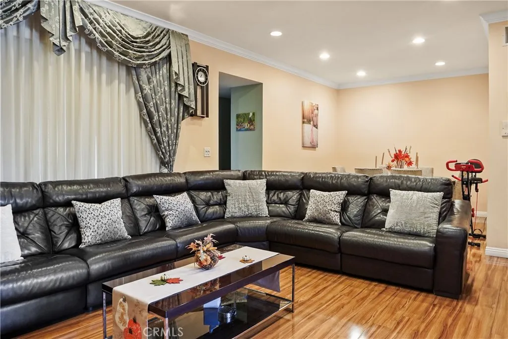 Additional image 9 of 14239 Sherman Way Unit 3, Van Nuys, CA 91405