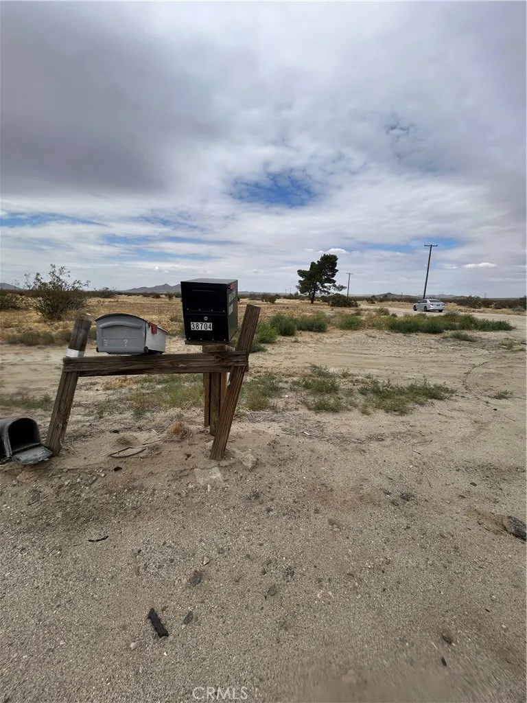 Additional image 13 of 20505 Palmdale Blvd E, Palmdale, CA 93591