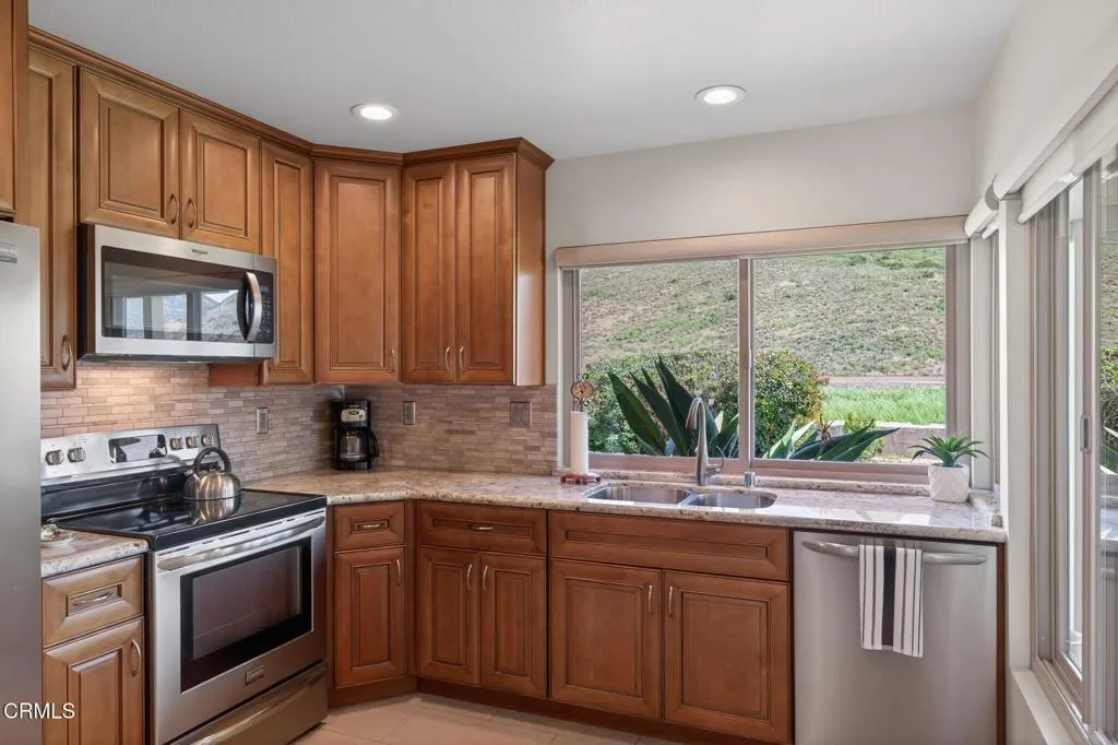 Additional image 60 of 34108 Village 34 Vlg, Camarillo, CA 93012