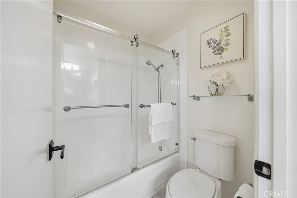 Additional image 17 of 185 Streamwood, Irvine, CA 92620