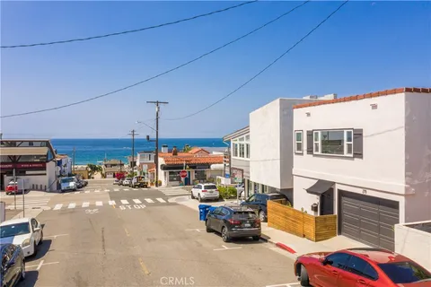 215 Longfellow Avenue, Hermosa Beach, CA MLS: SB25105404