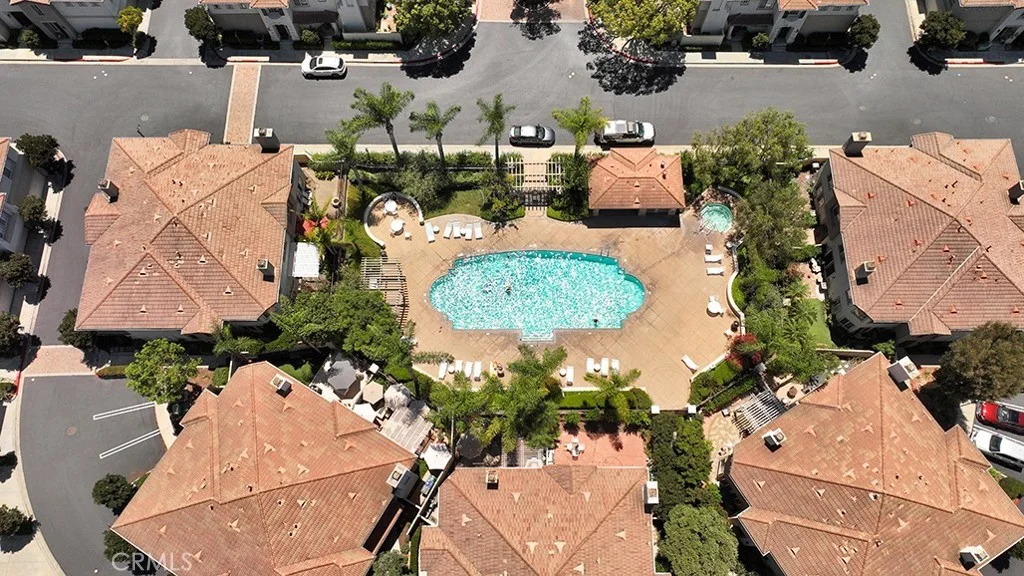 933 Somerville, Irvine, CA 92620