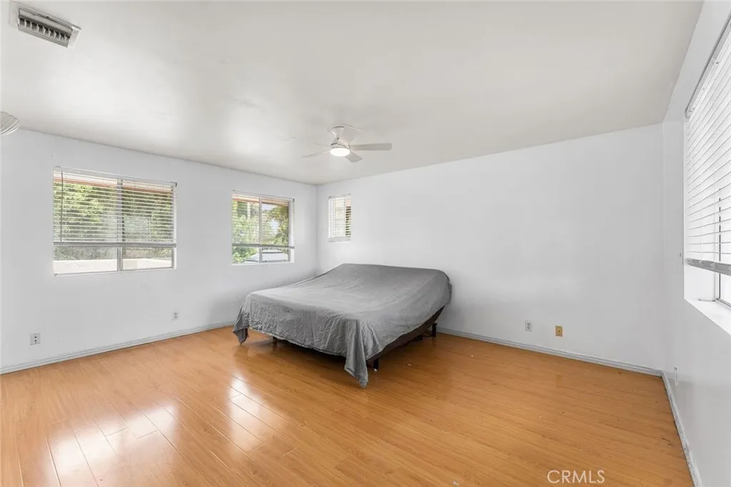 Additional image 32 of 7431 Vanalden Ave, Reseda, CA 91335