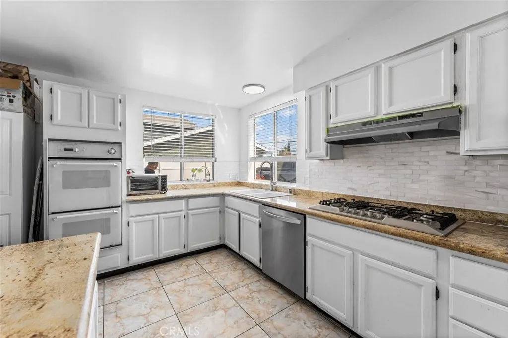 Additional image 54 of 7431 Vanalden Ave, Reseda, CA 91335