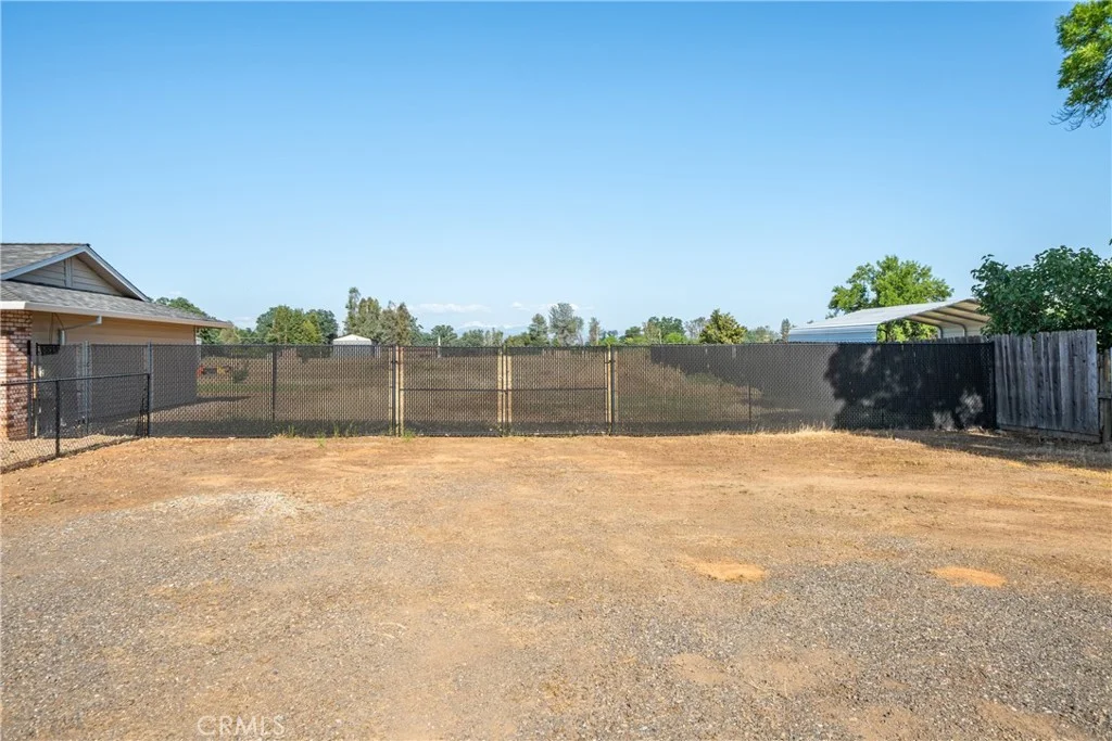 6679 Meadowlark Lane, Anderson, CA 96007