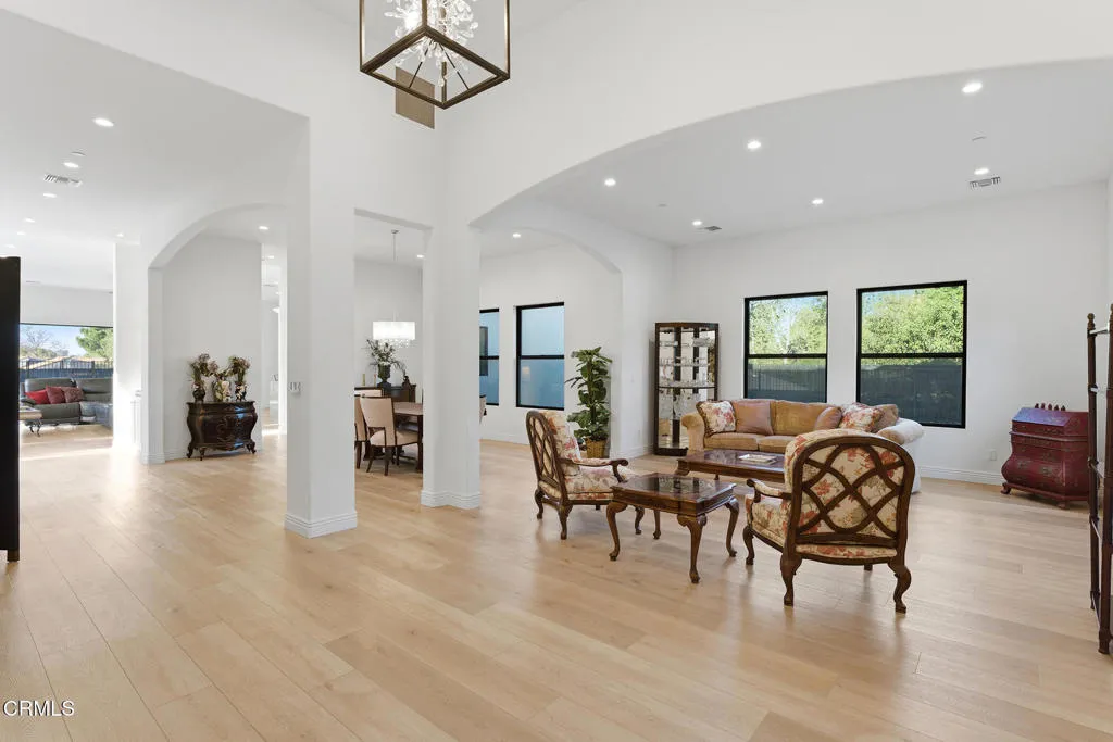 Additional image 13 of 395 Sherwood Court, Thousand Oaks, CA 91361