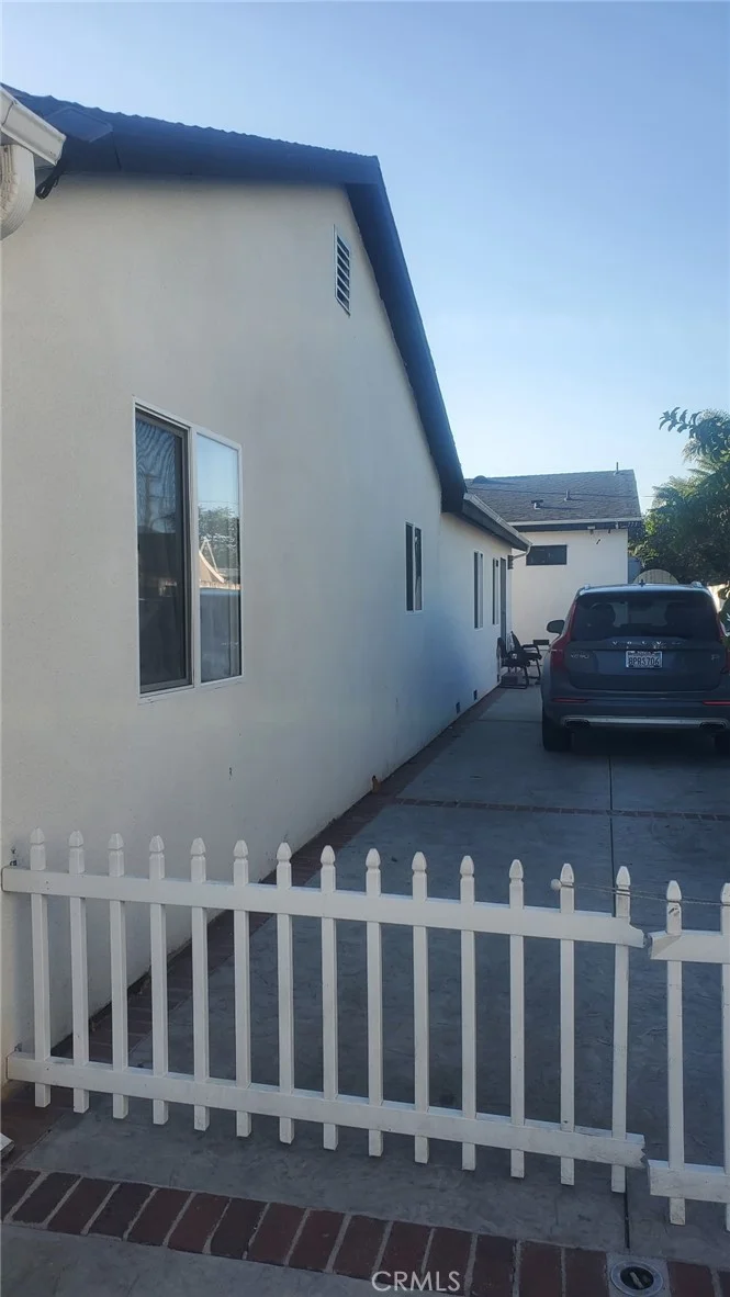 13775 Louvre Street, Pacoima, CA 91331