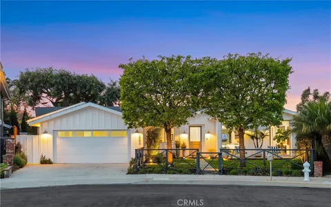223 Robinhood Place, Costa Mesa, CA 92627 - MLS#: NP25031147
