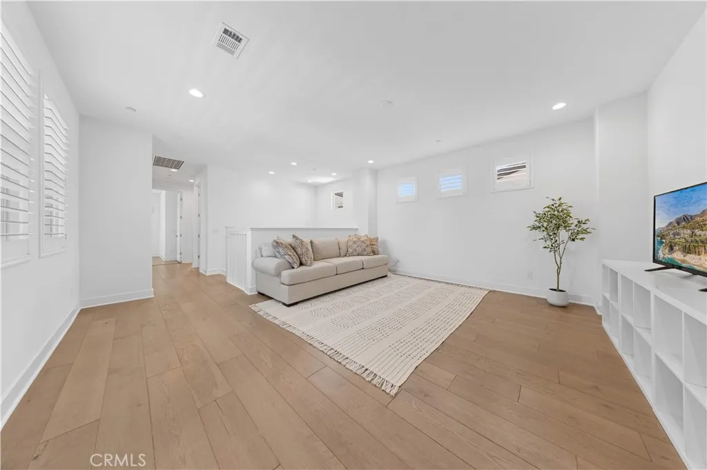 Additional image 24 of 112 Sentosa, Irvine, CA 92618